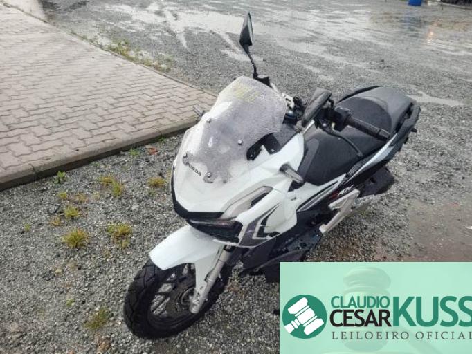 HONDA ADV 21/21